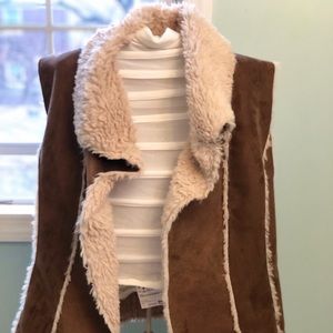Sherpa lined Vest
